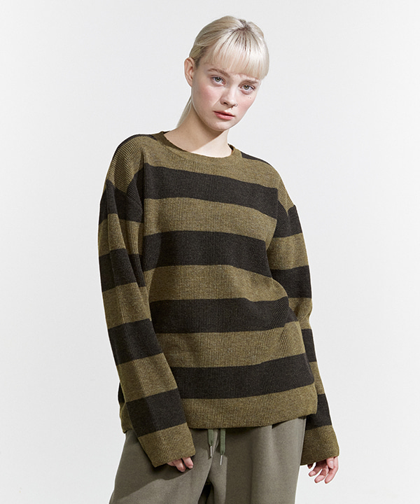 NOI770 essential stripe knit (khaki)