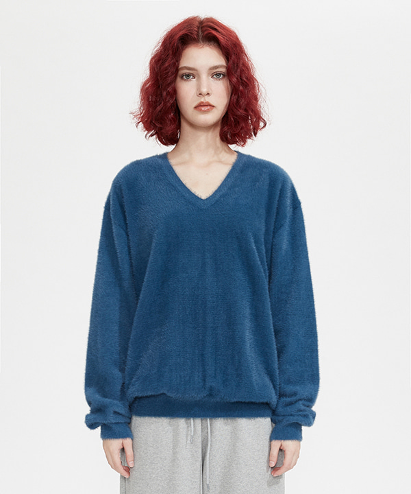 NOI734 soft fur v-neck knit (blue)