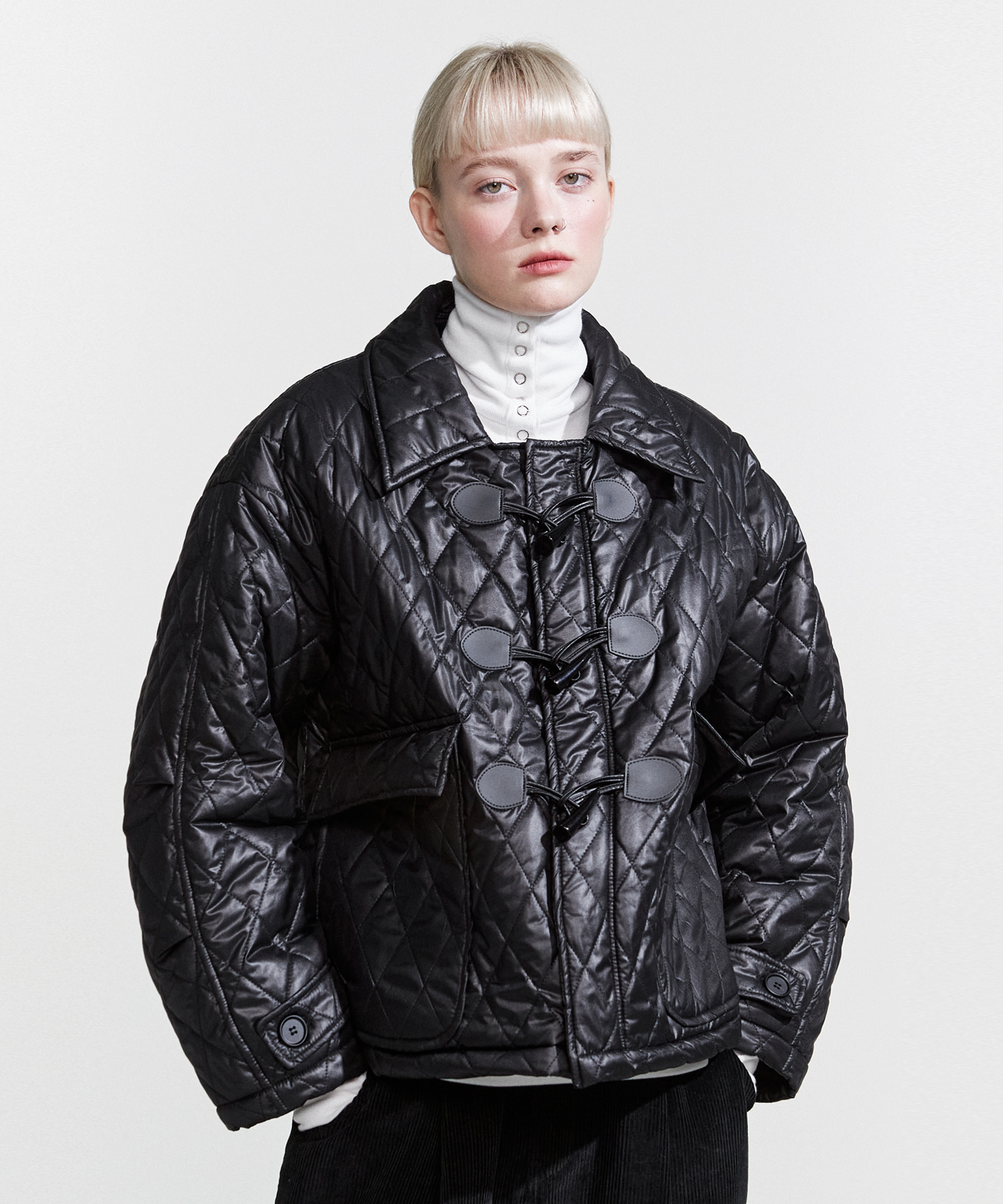 NOI788 quilted duffle jacket (black)